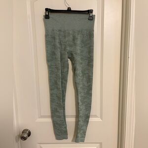 GYMSHARK Green Camo Workout Leggings